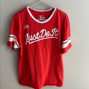 Nike Red 'Just Do It' T-Shirt size large